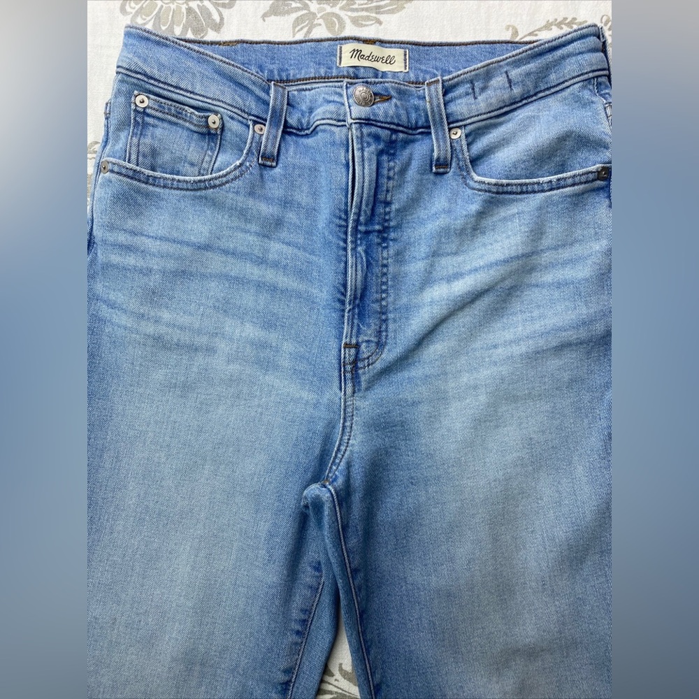 Madewell The Perfect Vintage
Straight Jeans Womens 29 Blue‎ High
Rise Distressed - Picture 2 of 14